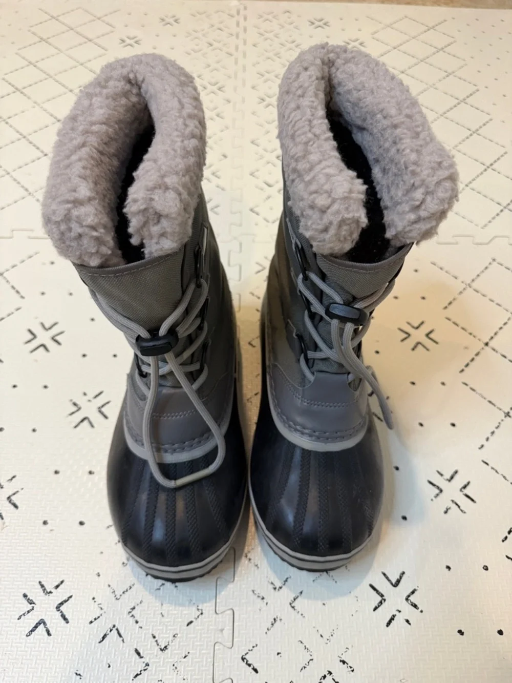 Yoot‎ Pac Nylon WP (Big Kid) size 5